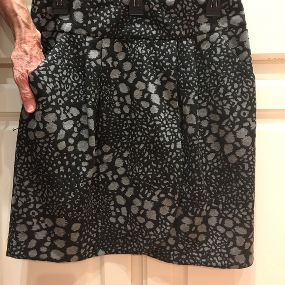 New Directions Skirt - Picture 2 of 7